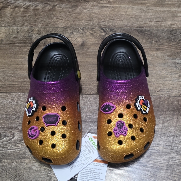 CROCS Shoes - New Crocs X Disney Hocuspocus Sandals Women Size 7